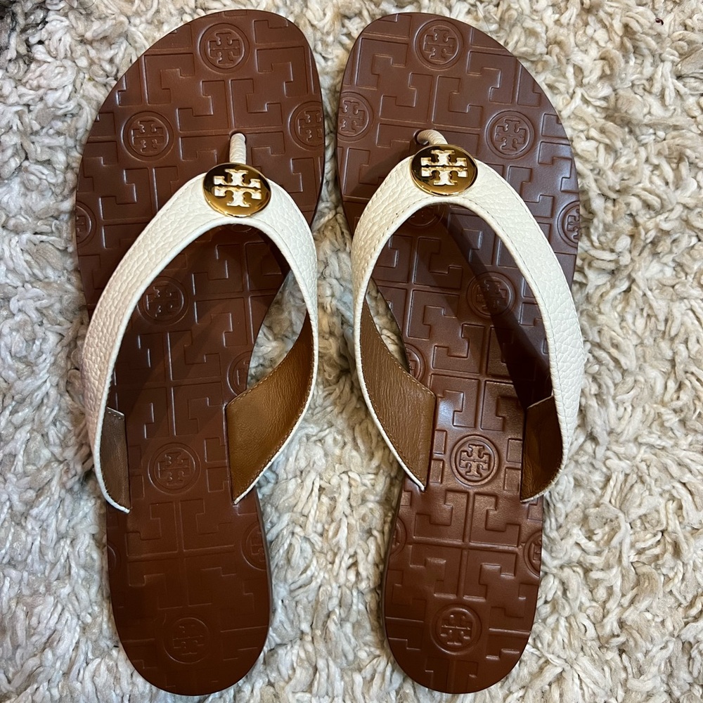New Tory Burch Sandals